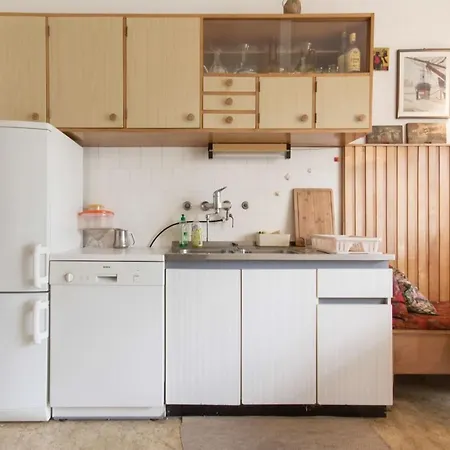 Central 2bedrooms Apt Near Bus/railway Station Appartement *